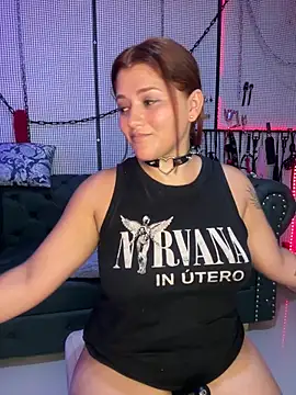 Snapshot of yey_bdsm chatting on 03/10/25, 03:23 yey bdsm online show from 03/10/25, 03:23