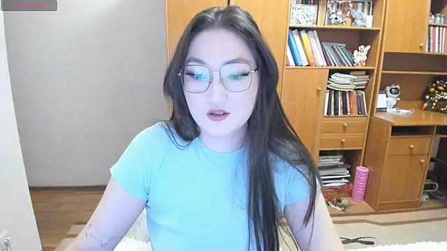 Snapshot of nliki4506 chatting on 12/12/24, 05:15 nliki4506 online show from 12/12/24, 05:15