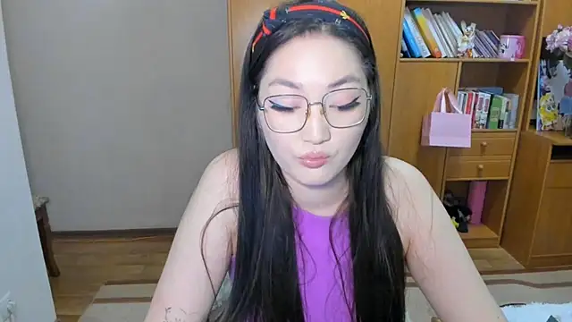 Snapshot of nliki4506 chatting on 03/18/25, 04:37 nliki4506 online show from 03/18/25, 04:37