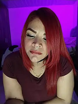 Snapshot of IamAlana_ chatting on 12/16/25, 04:12 IamAlana online show from 12/16/25, 04:12