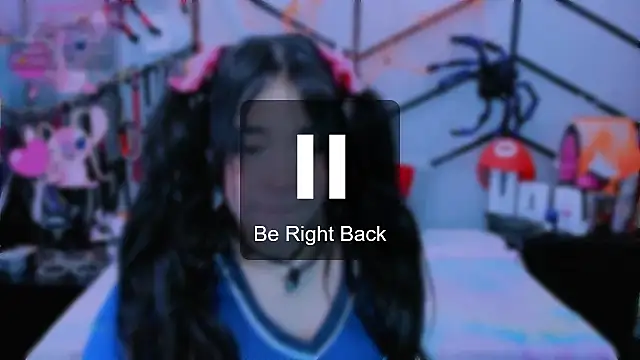 AlanaLuck online show from 10/27/25, 07:40