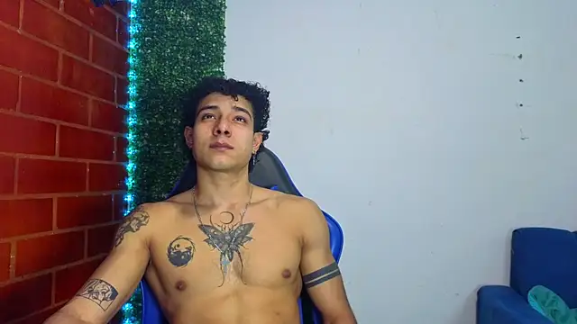 Demitryo online show from 03/24/26, 02:49