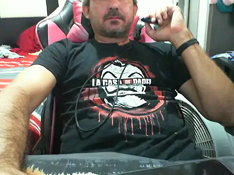 noel329 online show from 05/30/26, 08:39