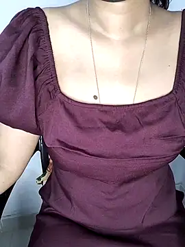 Snapshot of Ms_Neera chatting on 02/16/25, 06:43 Ms Neera online show from 02/16/25, 06:43