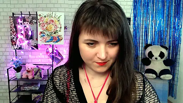 Darina M  online show from 03/22/25, 08:18