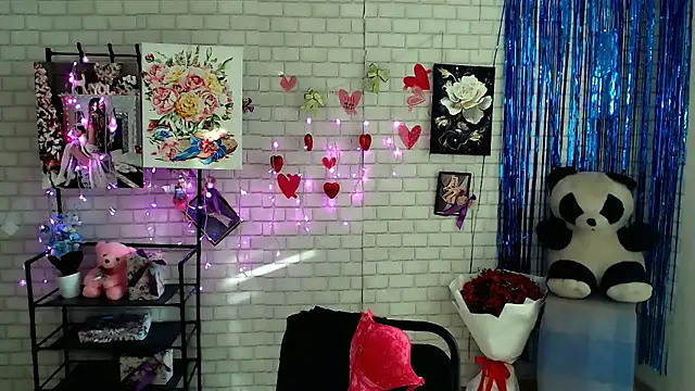 Darina M  online show from 03/22/25, 02:25