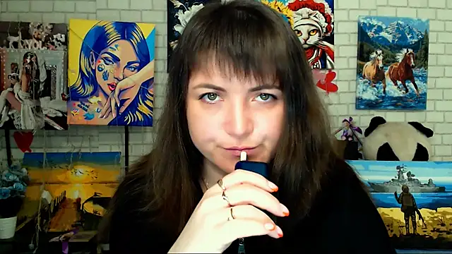 Darina M  online show from 04/17/26, 04:26