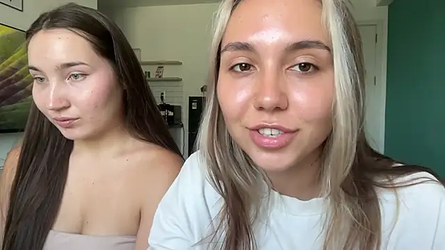 domDani subMay online show from 03/29/26, 08:36