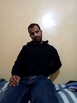 Bisex activ19 online show from 12/08/24, 04:18