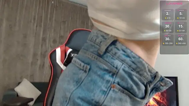 Snapshot of alicexforever chatting on 01/04/25, 07:45 alicexforever online show from 01/04/25, 07:45