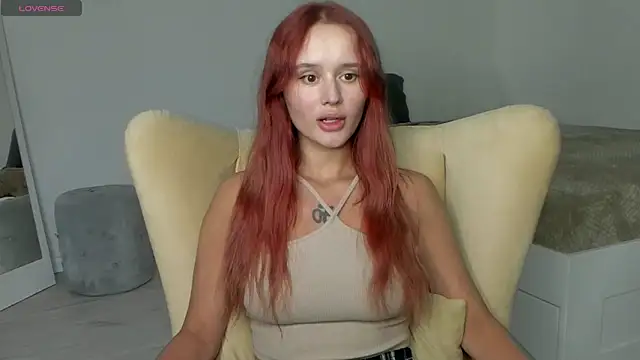 Snapshot of alicexforever chatting on 02/19/25, 06:10 alicexforever online show from 02/19/25, 06:10