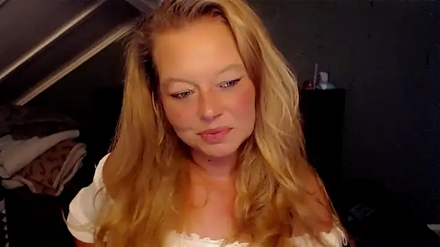 roxanna24 online show from 07/21/26, 06:54