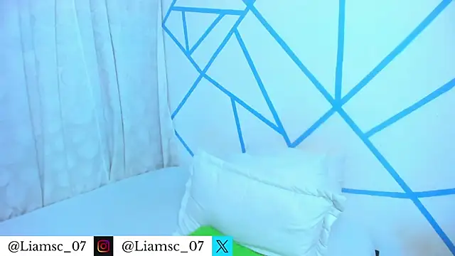 liam scott77 online show from 07/08/26, 12:37