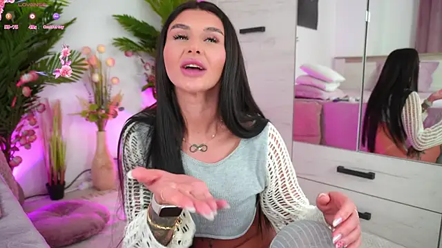 EmilyHudsson 1 online show from 02/22/25, 09:15