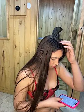 Barbielatinas online show from 04/14/26, 11:33