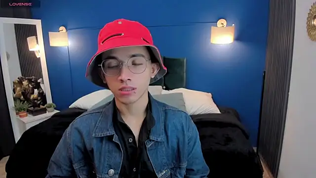 Micaela Rangel online show from 03/09/25, 03:22