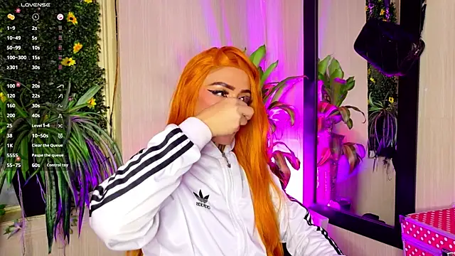 Micaela Rangel online show from 10/07/25, 05:04