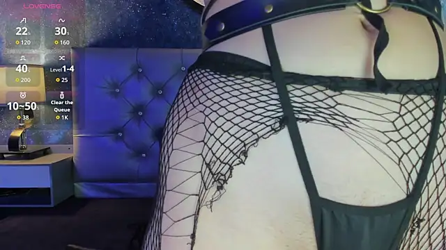 Kallen kozuky online show from 10/28/25, 09:39