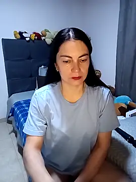 renata hot1 online show from 04/01/26, 11:24