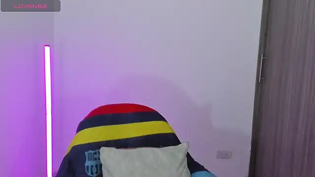 Natasha su  online show from 03/05/26, 05:03