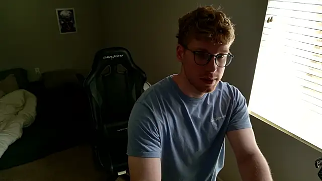 BlueEyedTallGuy94 online show from 07/06/26, 09:39
