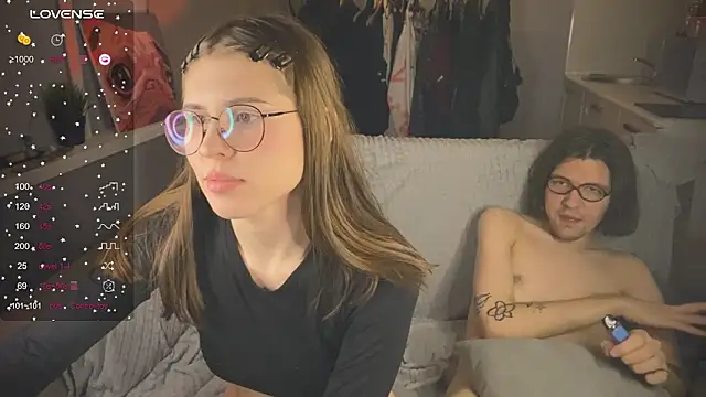 Snapshot of passiondesire_ chatting on 02/24/25, 10:03 passiondesire online show from 02/24/25, 10:03