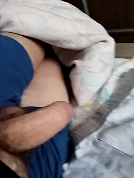 Grig1982 online show from 11/21/25, 07:29