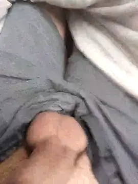 Snapshot of Grig1982 chatting on 02/19/26, 12:34 Grig1982 online show from 02/19/26, 12:34