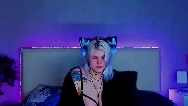 JoannLowe online show from 02/24/25, 11:19