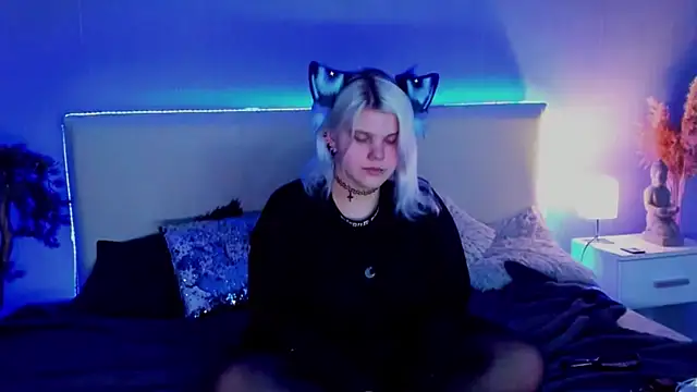 JoannLowe online show from 03/11/25, 11:26