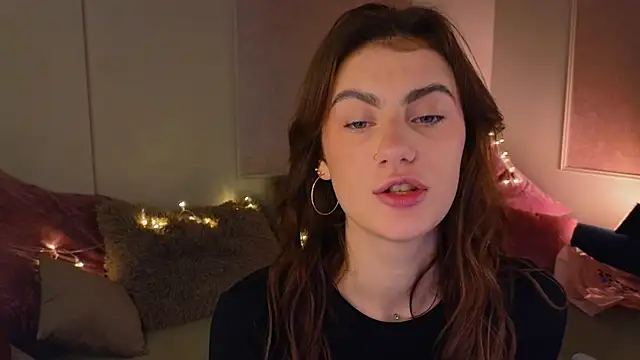 tomorrows day online show from 11/25/25, 09:15