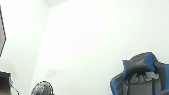 Snapshot of sinay024 chatting on 12/05/25, 08:38 sinay024 online show from 12/05/25, 08:38