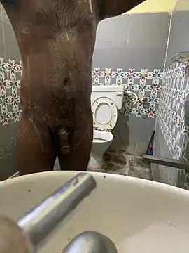 Snapshot of MuslimindianCock chatting on 02/25/26, 05:33 MuslimindianCock online show from 02/25/26, 05:33