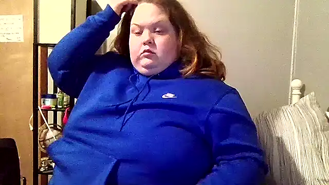 Snapshot of _GodessIsabella_97 chatting on 10/20/25, 11:21 GodessIsabella 97 online show from 10/20/25, 11:21