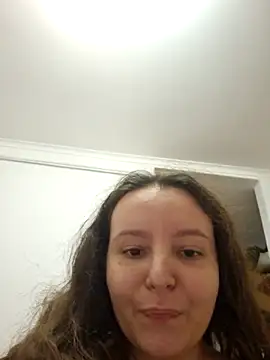 Snapshot of LineaDemie chatting on 10/08/25, 04:59 LineaDemie online show from 10/08/25, 04:59