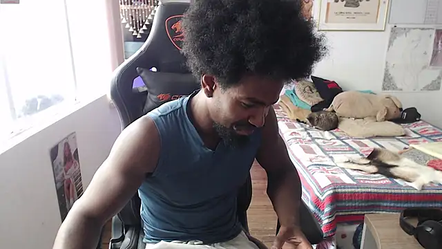 Snapshot of Siriss_boyrag chatting on 11/06/25, 04:19 Siriss boyrag online show from 11/06/25, 04:19