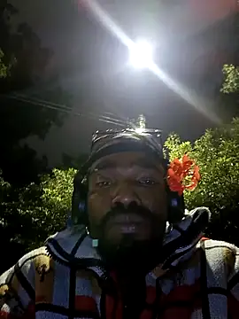 Snapshot of Siriss_boyrag chatting on 12/16/25, 02:16 Siriss boyrag online show from 12/16/25, 02:16