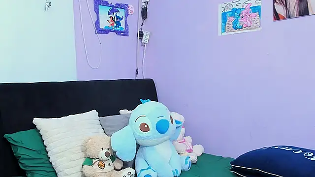 sara mendez2 online show from 10/25/25, 11:10