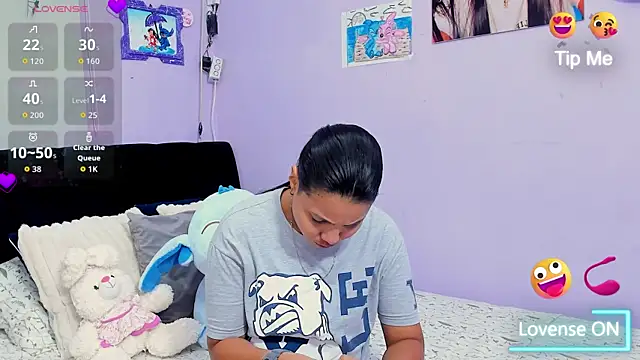 sara mendez2 online show from 11/02/25, 10:56