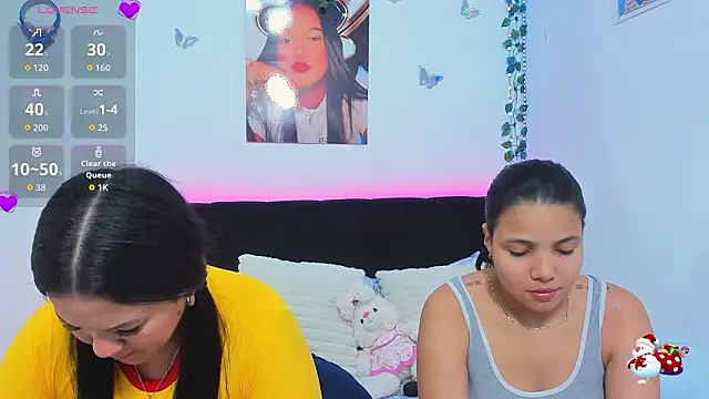 Snapshot of sara_mendez2 chatting on 02/04/26, 05:02 sara mendez2 online show from 02/04/26, 05:02