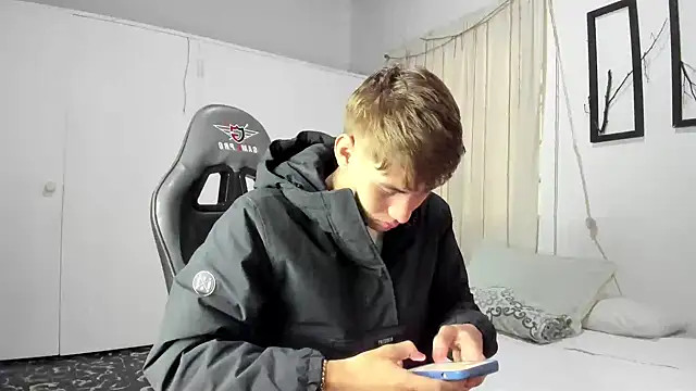 miguel hz online show from 03/07/25, 08:44