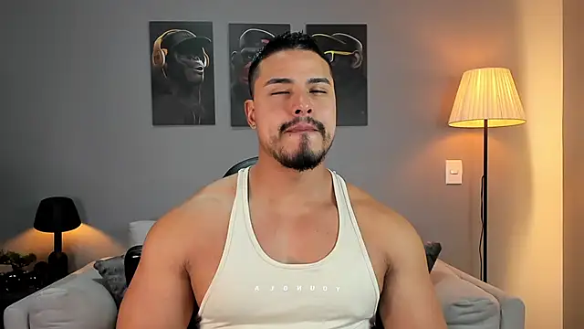 Snapshot of ApoloMakris chatting on 12/01/25, 08:58 ApoloMakris online show from 12/01/25, 08:58