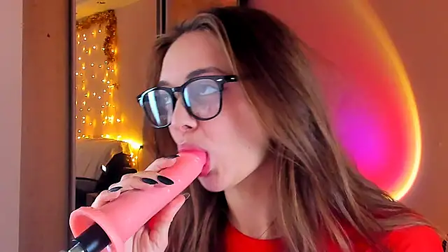 May Flower online show from 01/20/25, 01:21