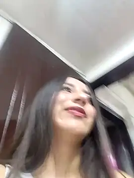 Snapshot of ailyn_miranda chatting on 03/10/25, 03:34 ailyn miranda online show from 03/10/25, 03:34