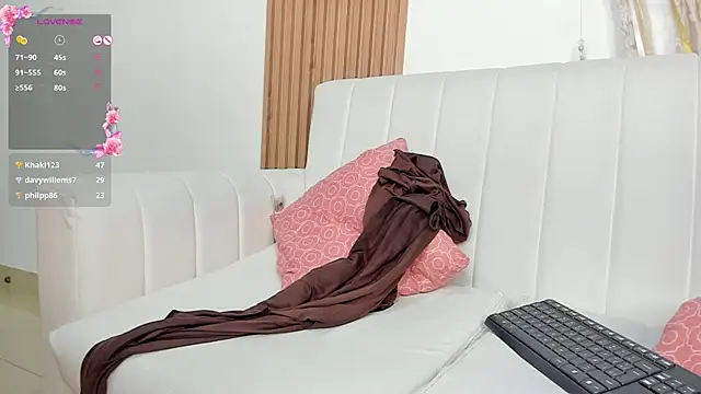 malak nanyy online show from 03/08/25, 05:59