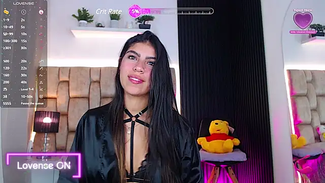 Snapshot of little_sophie18 chatting on 02/23/25, 07:07 little sophie18 online show from 02/23/25, 07:07