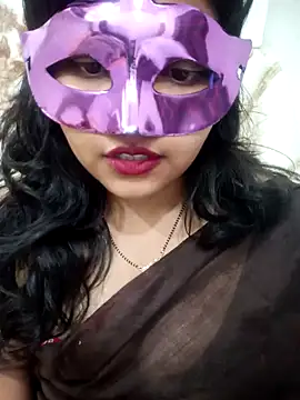 Shivi shahh online show from 02/08/25, 05:08