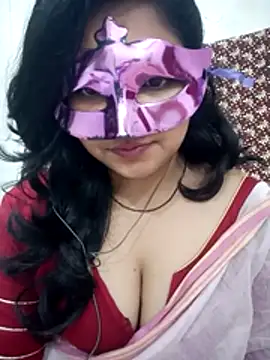 Shivi shahh online show from 11/06/25, 07:09