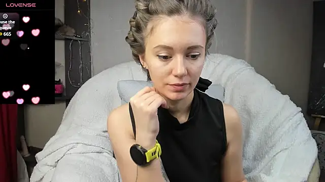 Snapshot of foxy_blond chatting on 01/30/25, 03:22 foxy blond online show from 01/30/25, 03:22