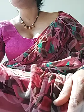 Snapshot of annu098 chatting on 03/01/26, 05:31 annu098 online show from 03/01/26, 05:31